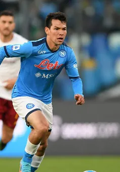 Hirving Lozano đối mặt với việc phải chia tay Napoli