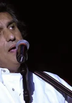 Danh ca Toto Cutugno nổi tiếng với bài hát "L'italiano" đã qua đời
