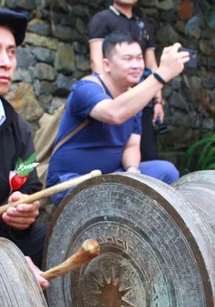 Bảo vật Trống đồng của người Lô Lô trên Cao nguyên đá