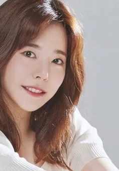 Rời SM Entertainment, Sunny vẫn được các thành viên SNSD ủng hộ