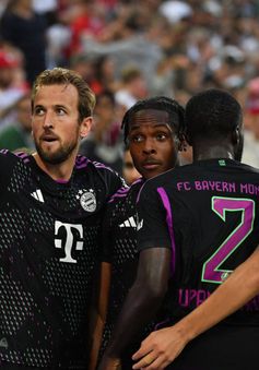 Bayern Munich ngược dòng ngoạn mục trước Monchengladbach