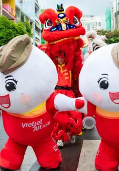 Đón Trung thu cùng Vietjet với lồng đèn máy bay Amy