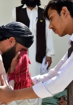 Đánh bom ở đền thờ Hồi giáo Pakistan khiến ít nhất 5 người thiệt mạng