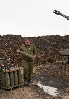 Quân đội Israel tăng cường dọc biên giới với Lebanon