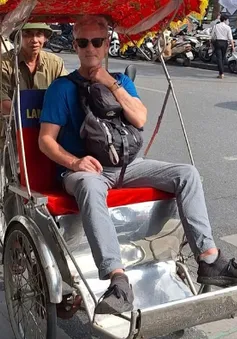 Người nước ngoài ấn tượng với lối sống của người Việt