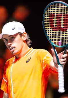 Alex De Minaur vào chung kết giải Rotterdam mở rộng