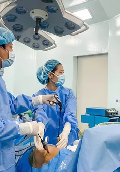 Yếu chân, tay vì u tuyến thượng thận