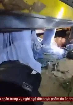 Hàng chục người bị thương trong tai nạn xe khách tại Quảng Trị