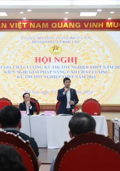 Hà Nội tổ chức ôn tập cho học sinh lớp 12 trên truyền hình