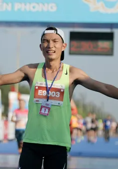 Hoàng Nguyên Thanh, Ngọc Hoa vô địch Tiền Phong Marathon 2024