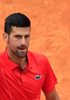 Novak Djokovic dễ dàng vào vòng 3 Monte Carlo Masters