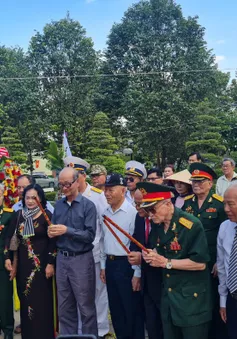 TP Hồ Chí Minh: Dâng hương tưởng nhớ các liệt sĩ hy sinh trong trận đánh cầu Rạch Chiếc