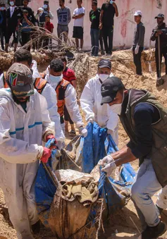 Điều tra vụ việc ngôi mộ tập thể ở Gaza