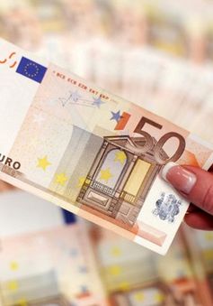 Triển vọng lãi suất của ECB khi đồng euro mạnh lên