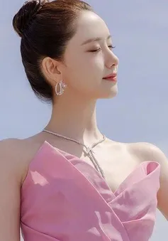 Lý do YoonA bị nhân viên LHP Cannes chỉ trích