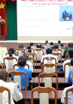 Tuyên truyền cho hơn 300 cán bộ, ngư dân về chống khai thác IUU