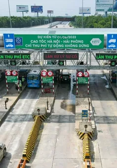 Đồng loạt thu phí không dừng tại 5 sân bay từ ngày 5/5
