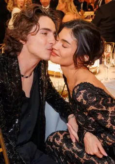 Kylie Jennier và Timothée Chalamet vẫn hẹn hò bất chấp tin đồn chia tay