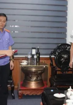 Nghệ An: Khai trừ Đảng Chủ tịch UBND và Trưởng phòng Tư pháp thị xã Cửa Lò