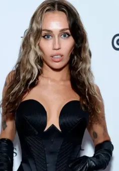 Miley Cyrus thừa nhận không có nhiều bạn là người nổi tiếng