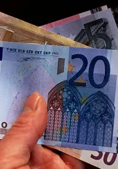 Vai trò tiền tệ dự trữ của đồng Euro giảm mạnh