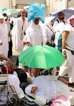 Ít nhất 19 người hành hương Hajj thiệt mạng vì nắng nóng ở Saudi Arabia