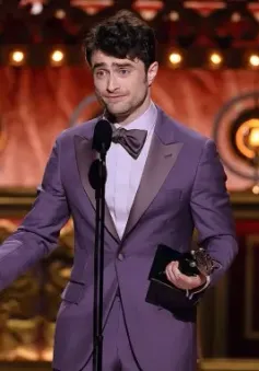 Daniel Radcliffe đã thoát khỏi "cái bóng" của Harry Potter