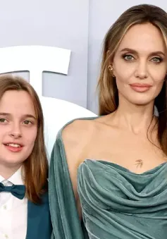 Angelina Jolie cùng con đi sự kiện giữa ồn ào đời tư