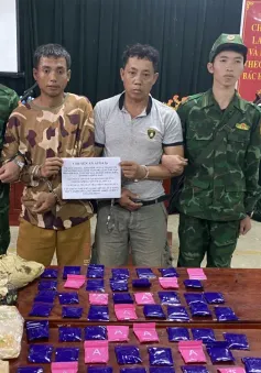 Liên tiếp bắt các đối tượng mua bán trái phép ma túy ở Sơn La