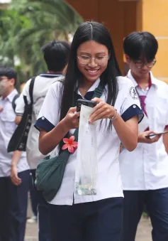 TP Hồ Chí Minh: Thí sinh nhận xét đề thi môn Toán không quá khó nhưng vẫn có tính phân hóa cao