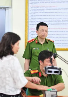 Hơn 4.500 người dân Hà Nội được cấp thẻ căn cước mẫu mới