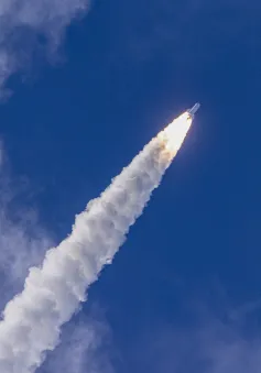 Châu Âu phóng thành công tên lửa Ariane 6