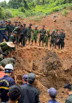 Hàng trăm cán bộ, chiến sĩ tham gia tìm kiếm người mất tích do sạt lở đất ở Hà Giang