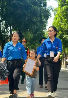 Thanh niên tình nguyện hỗ trợ Lễ Quốc tang: Vinh dự, tự hào và xúc động