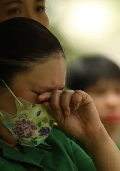Người dân TP Hồ Chí Minh khóc nghẹn trong thời khắc truy điệu Tổng Bí thư Nguyễn Phú Trọng