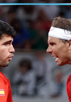 Rafael Nadal và Carlos Alcaraz vào tứ kết đôi nam tại Olympic Paris