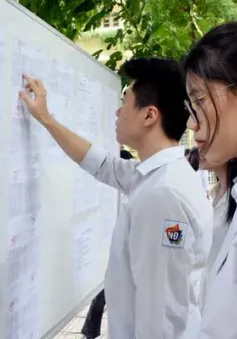 Nhiều trường làm thủ tục nhập học cho thí sinh đỗ đại học