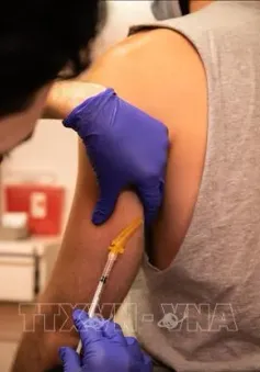 Mỹ phê duyệt tiêm vaccine đậu mùa khỉ cho người có nguy cơ cao