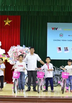 Thanh niên VTV hỗ trợ học sinh và gia đình khó khăn tại xã Đồng Thắng, Thanh Hóa