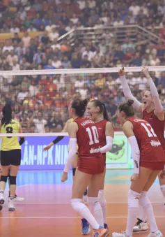 ĐT Việt Nam 0-3 (27-29, 15-25, 15-25) Korabelka (Nga): Chức vô địch VTV Ferroli Cup 2024 thuyết phục của Korabelka