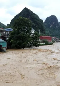 Cảnh báo lũ trên các sông ở Bắc Bộ và Thanh Hóa, đề phòng lũ quét, sạt lở đất