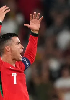 Ronaldo tiếp tục tỏa sáng nhưng sẽ là mối lo cho hàng công Bồ Đào Nha? (UEFA Nations League)