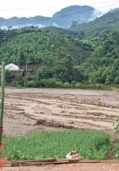 Tang thương bao trùm thôn Làng Nủ