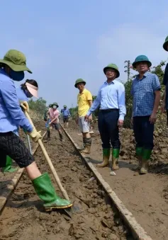 Thông tuyến đường sắt Yên Viên - Lào Cai, chở hàng cứu trợ tới vùng lũ