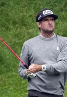 Bubba Watson nguy cơ bị loại khỏi hệ thống LIV Golf