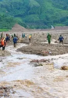 Toàn cảnh sự tàn phá khủng khiếp của bão số 3 và cách ứng phó thiên tai khốc liệt