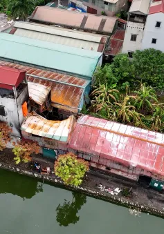 Nguy cơ cháy nổ từ những nhà xưởng giấy in nằm trong khu dân cư Đại Mỗ