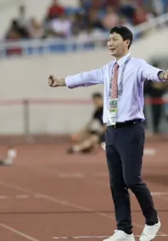 HLV Kim Sang-Sik chuẩn bị cho mục tiêu ASEAN Mitsubishi Electric Cup 2024: "Thép Việt Nam đã tôi thế đấy"