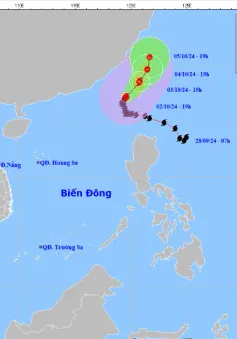 Bão số 5 gây biển động dữ dội ở khu vực Bắc Biển Đông