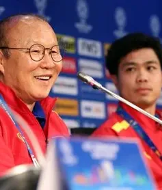 HLV Hàn Quốc Bae Ji Won: "Ông Park Hang Seo rất yêu Việt Nam và sẽ sớm trở lại với bóng đá"